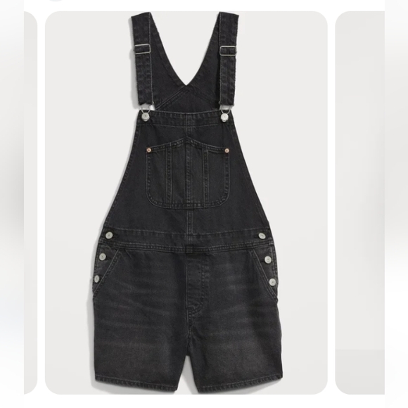 Old Navy Slouchy Jean Cut-Off Overalls - Picture 4 of 7